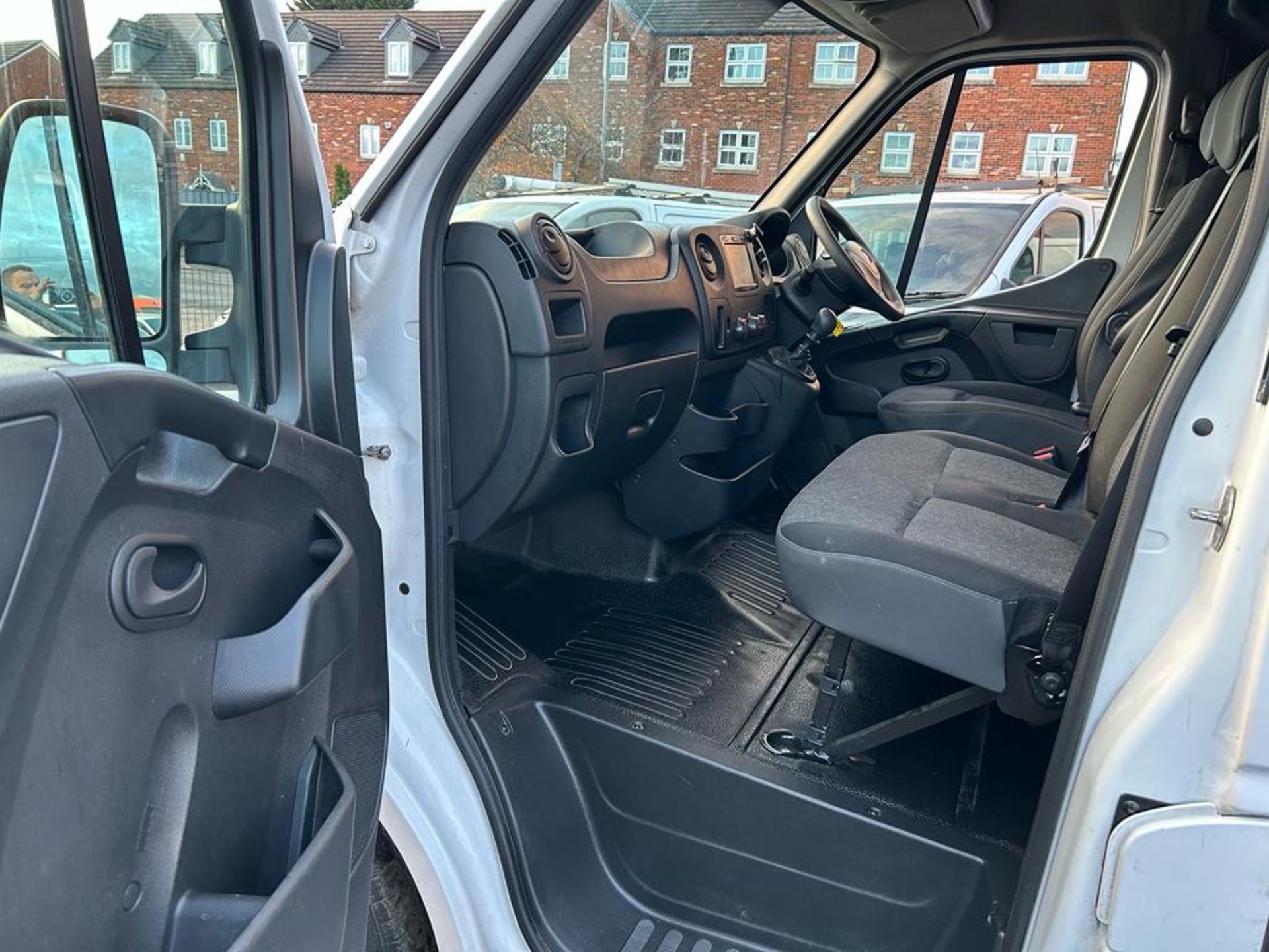 2018 VAUXHALL MOVANO L2H2 F3500 CDTI WHITE PANEL VAN *NO VAT* - Image 17 of 17