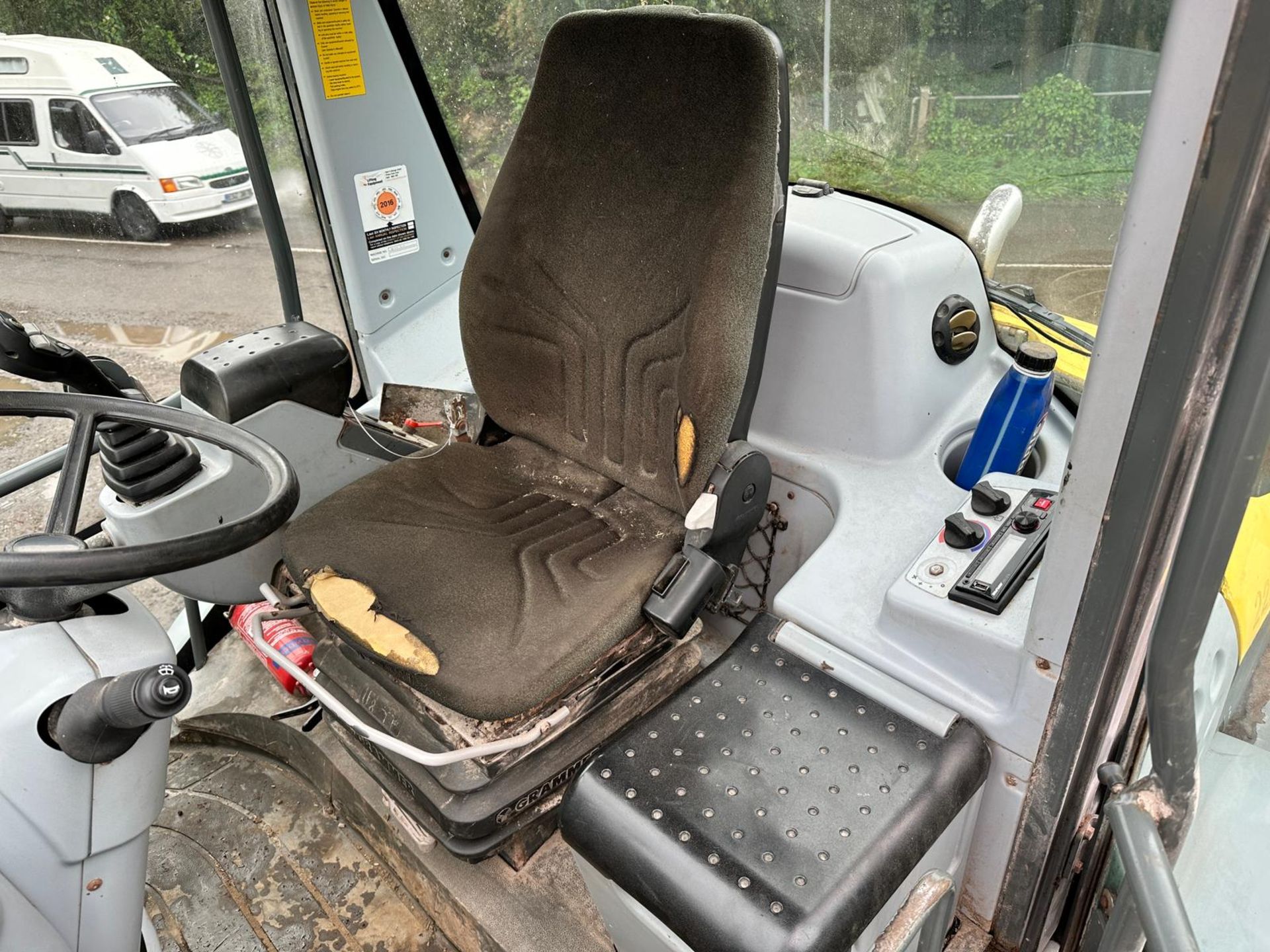 2009 KRAMER ALLRAD 880 LOADING SHOVEL *PLUS VAT* - Image 14 of 18