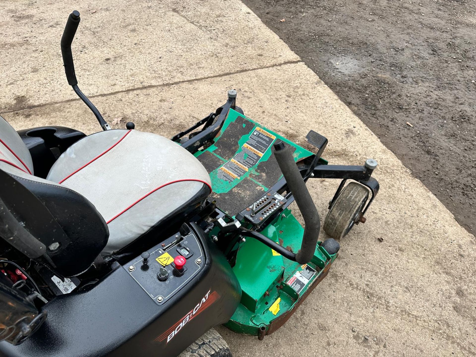 2017 Bobcat XRZ Pro ZT3400 Zero Turn Mower *PLUS VAT* - Image 11 of 14