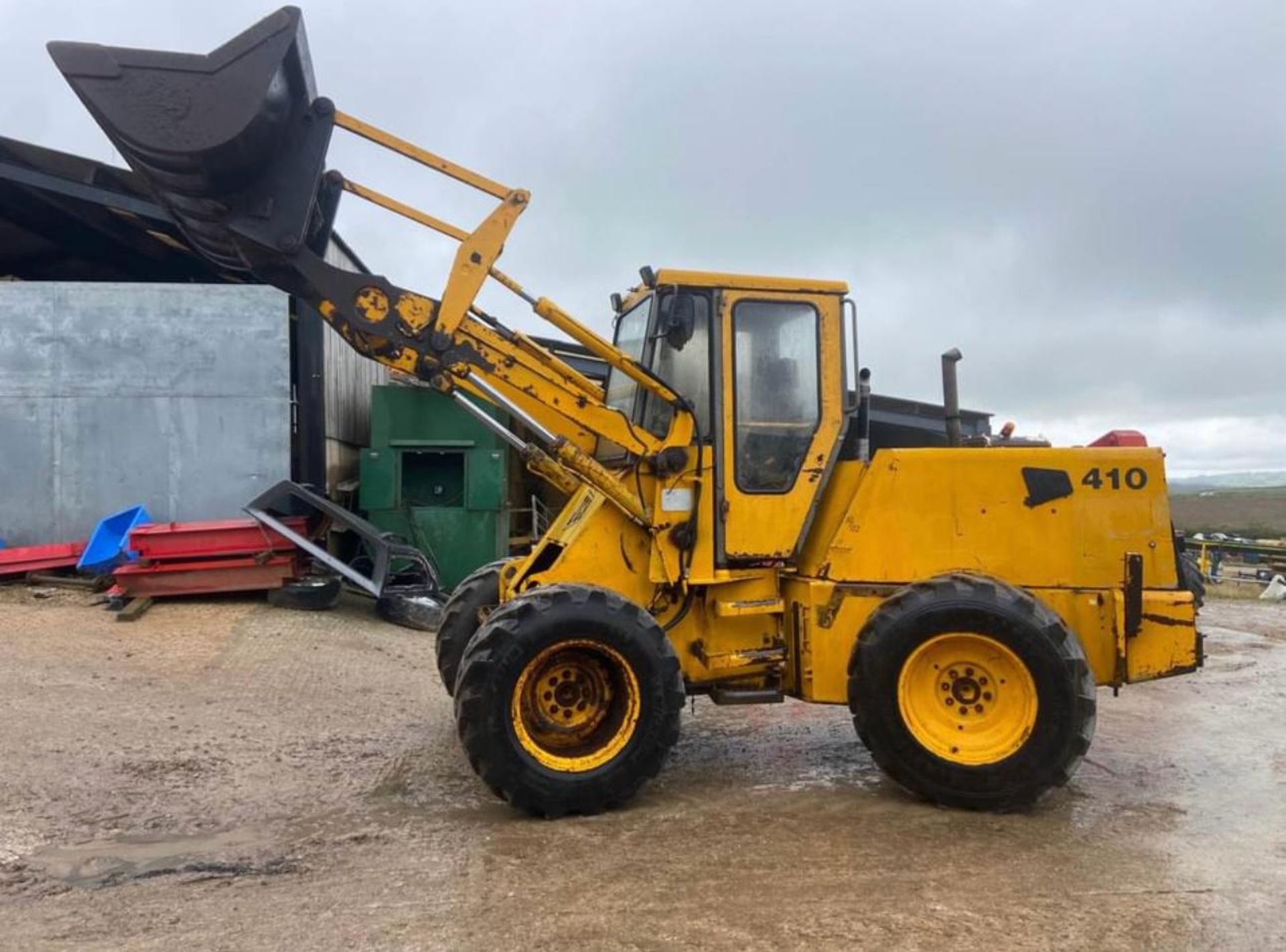 JCB 410 LOADING SHOVEL *PLUS VAT*