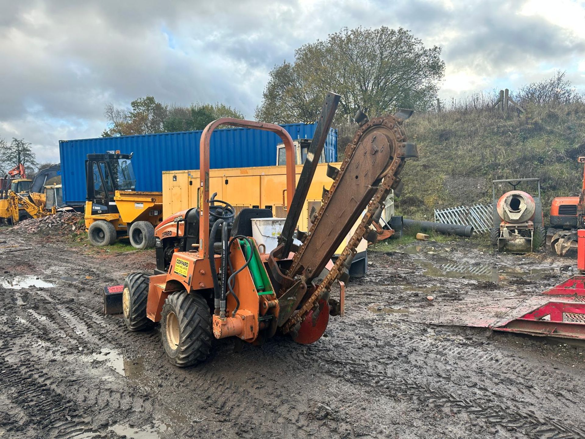 DITCHWITCH RT40 4WD DIESEL TRENCHER *PLUS VAT* - Image 11 of 18