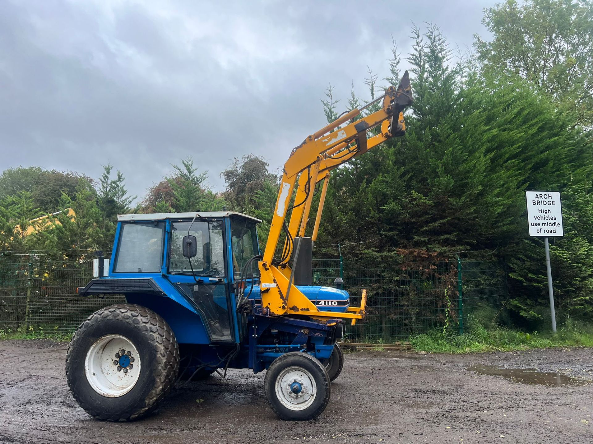 Ford 4110 Loader Tractor *PLUS VAT* - Image 3 of 15