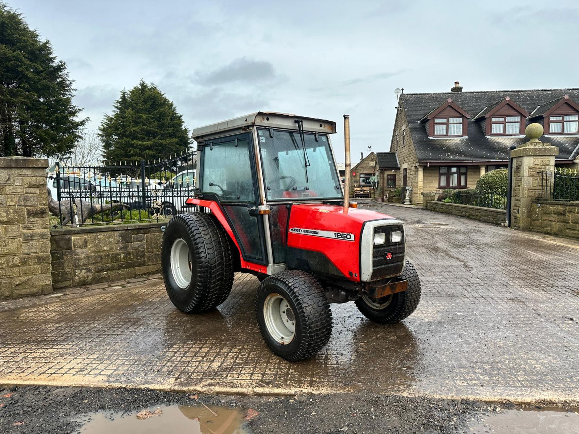 MASSEY FERGUSON 1260 40HP 4WD COMPACT TRACTOR *PLUS VAT*