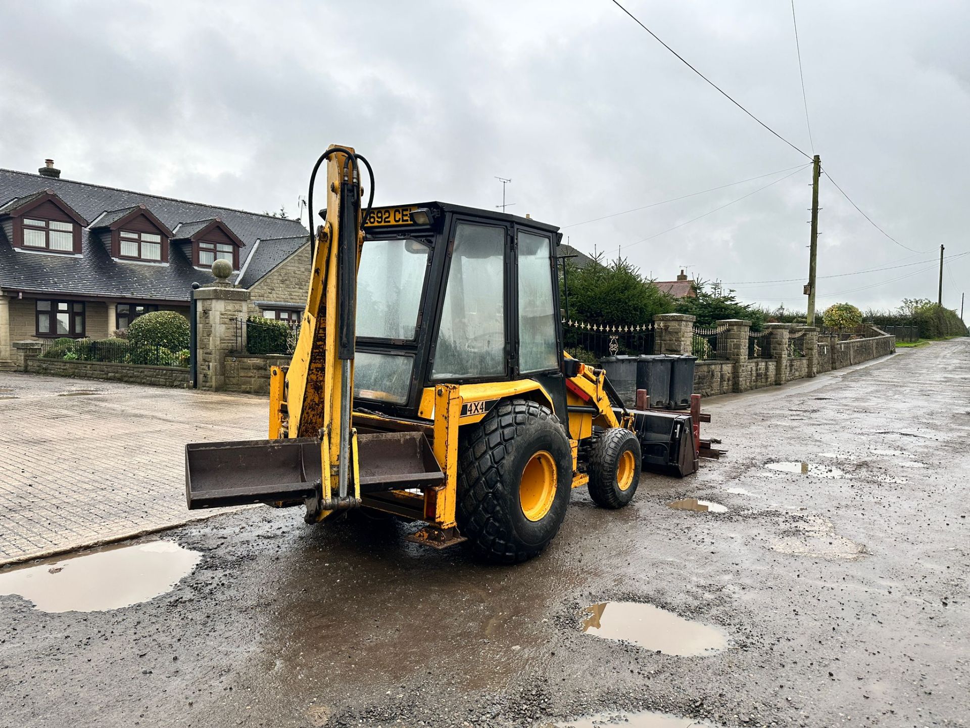 LEWIS BAGDER 4X4 FRONT LOADER BACKHOE *PLUS VAT* - Image 14 of 26