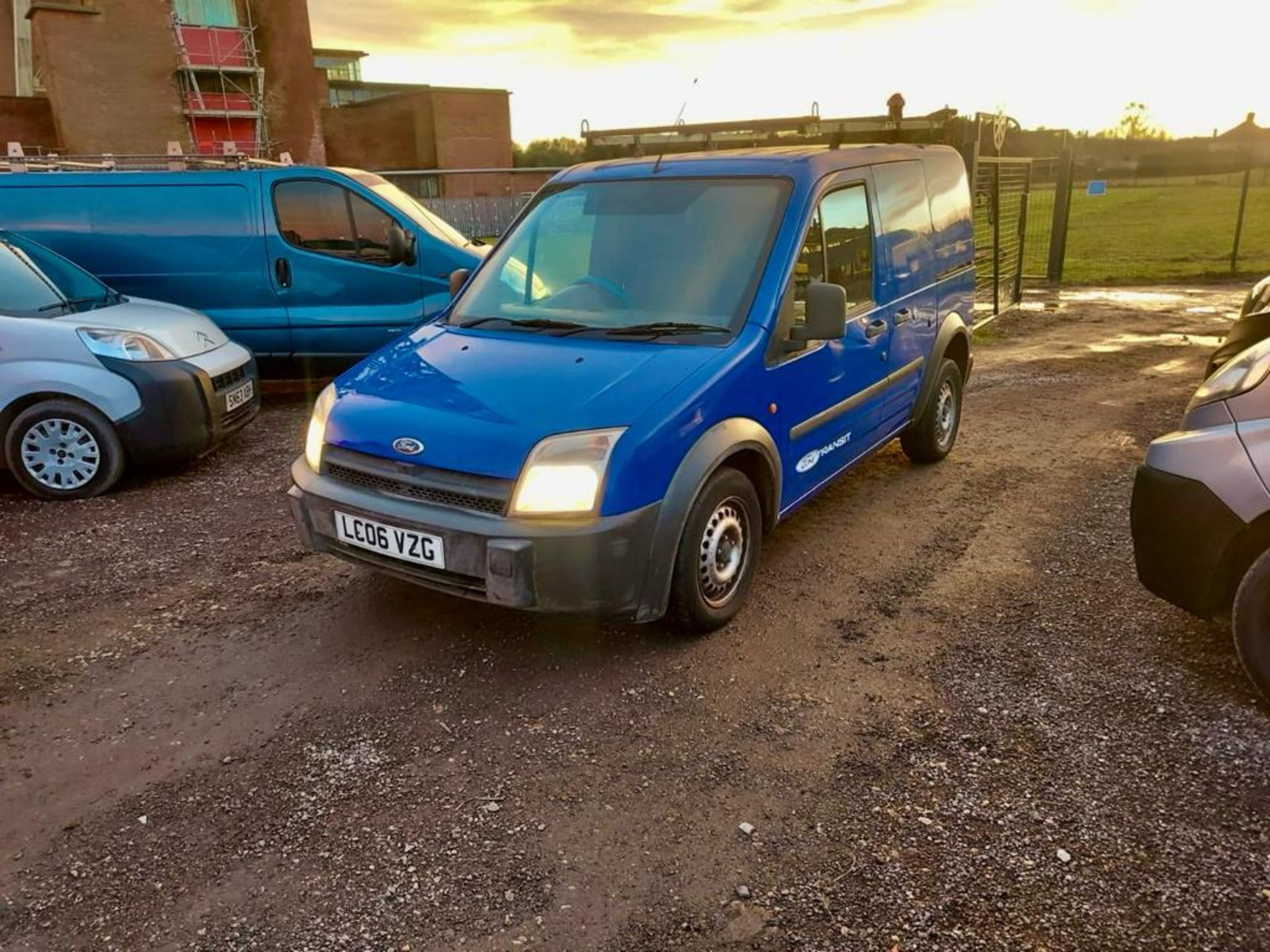 2006 FORD TRAN CONNECT L 220 TD SWB BLUE PANEL VAN *NO VAT* - Image 3 of 11