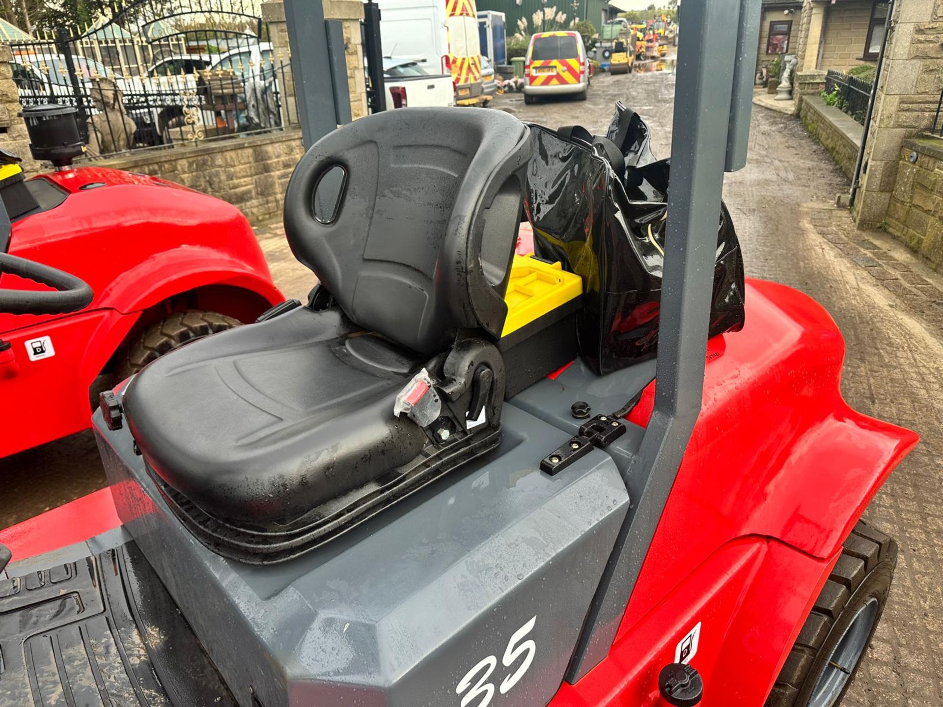 NEW/UNUSED 2023 APACHE CPC35 3.5 TON DIESEL ROUGH TERRAIN FORKLIFT *PLUS VAT* - Bild 12 aus 20