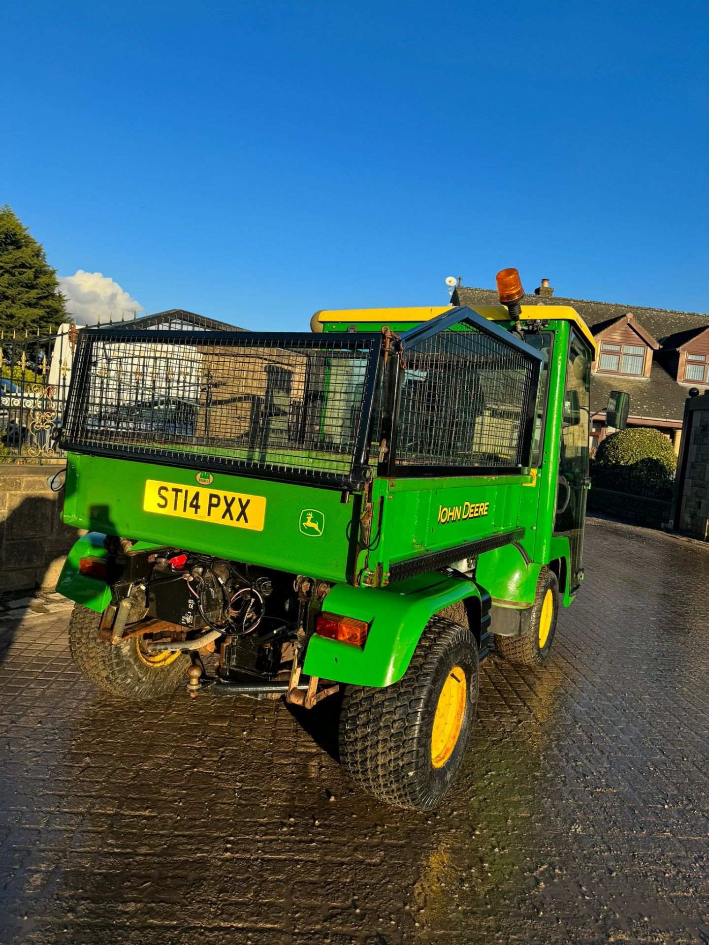 2014 JOHN DEERE 2030A 4WD PRO GATOR *PLUS VAT* - Image 9 of 19