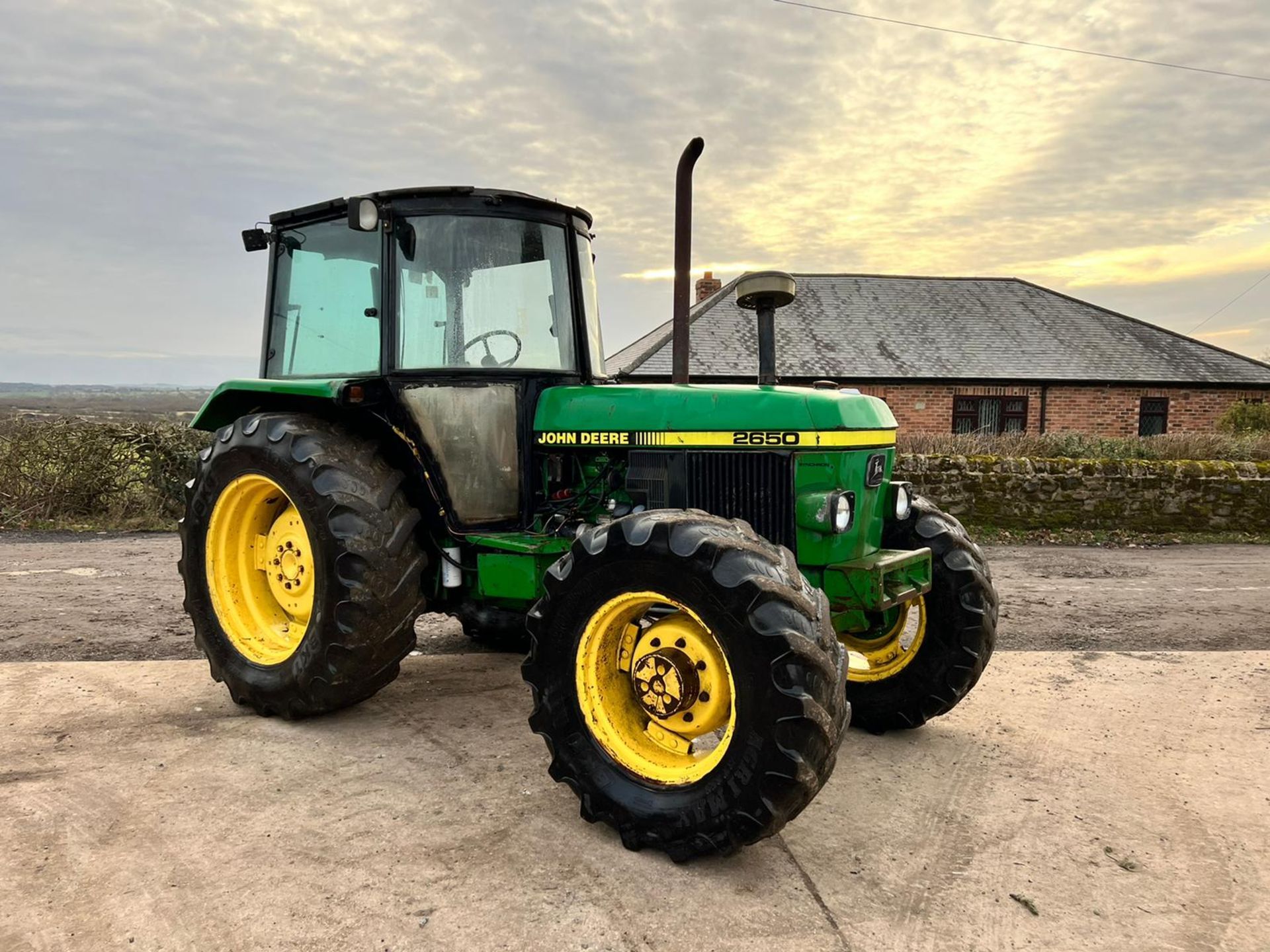 JOHN DEERE 2650 78hp 4WD TRACTOR, RUNS AND DRIVES, ROAD REGISTERED *PLUS VAT* - Image 2 of 16