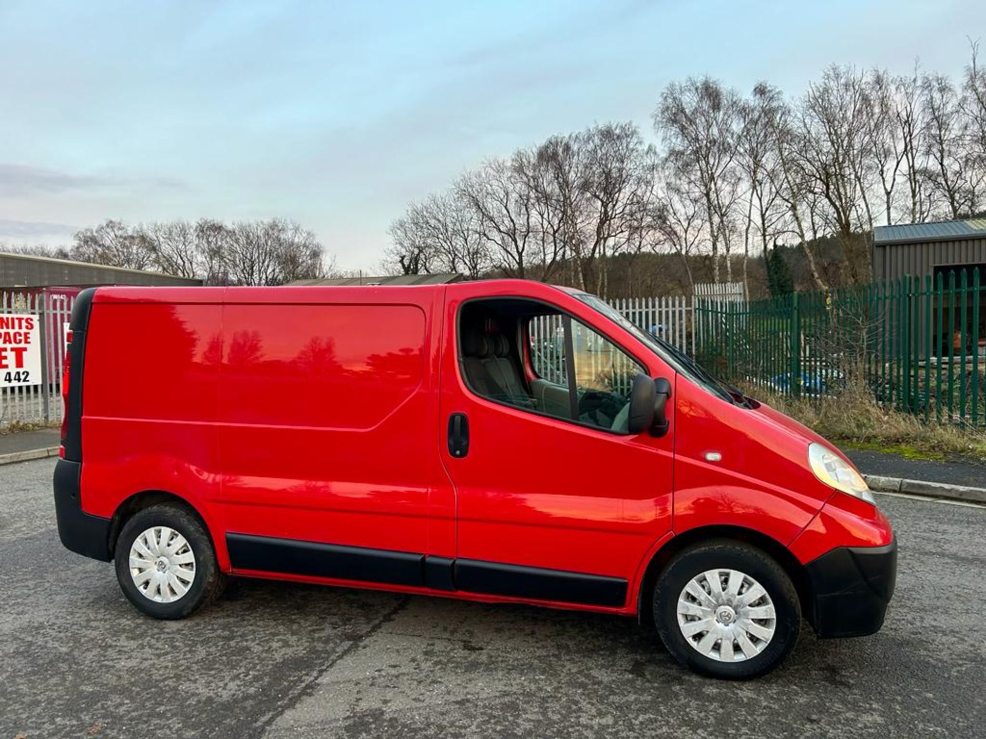 2007 NISSAN PRIMASTAR DCI 90 SWB RED PANEL VAN *NO VAT* - Image 13 of 15