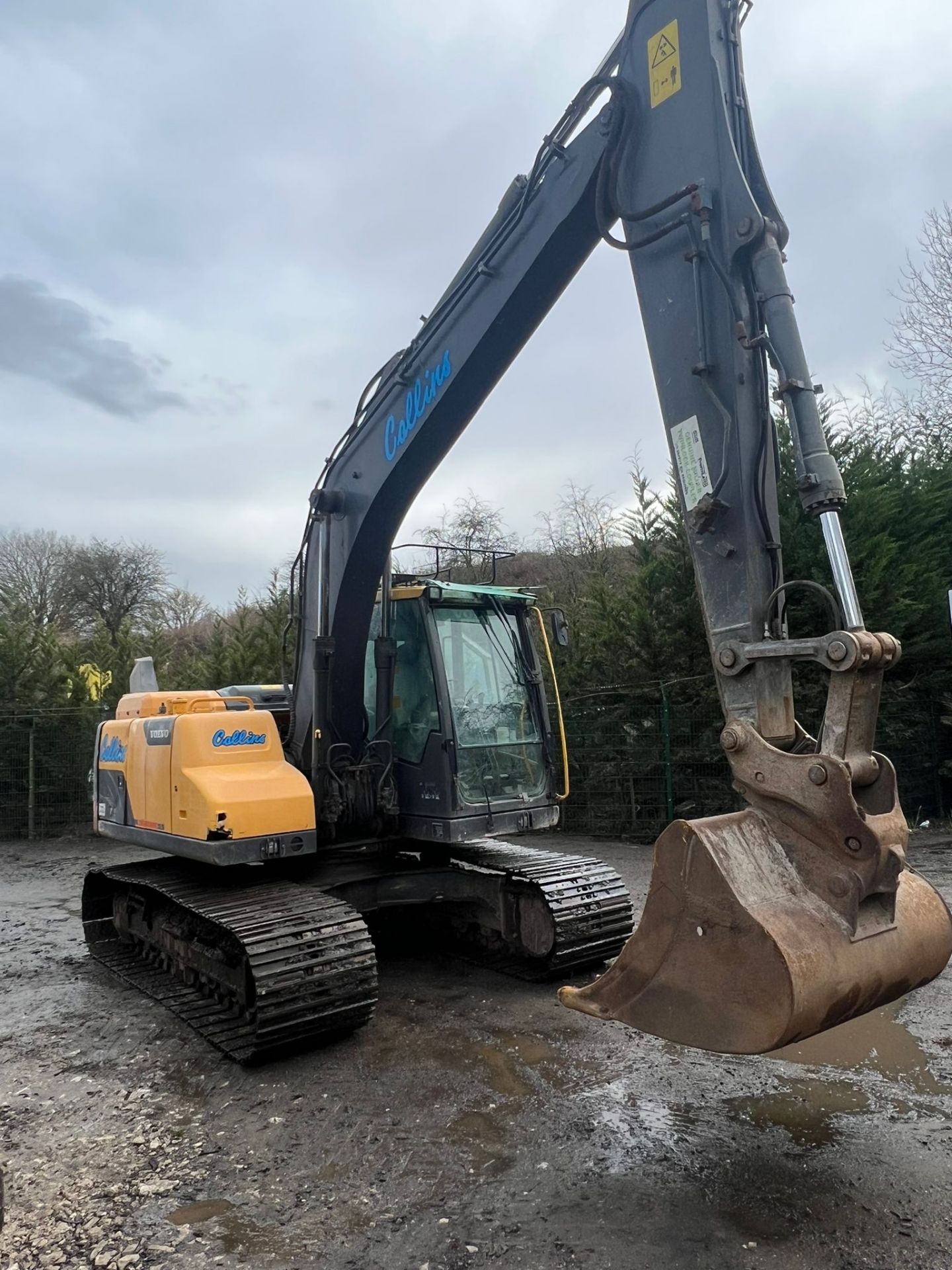 2015 Volvo EC140D 14 Tonne Excavator *PLUS VAT* - Image 6 of 13