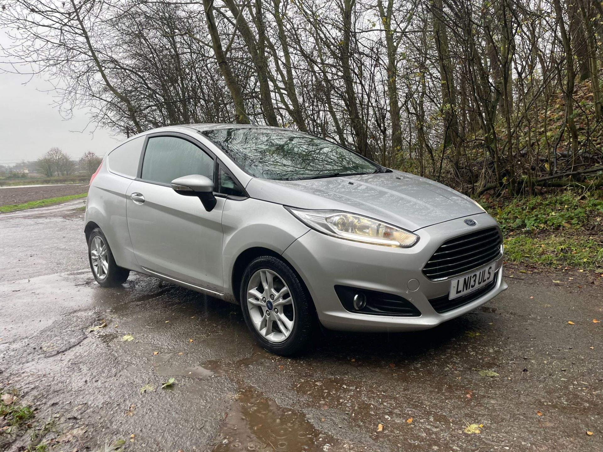 2013 FORD FIESTA ECONETIC TECH TDCI SILVER CAR DERIVED VAN *NO VAT*