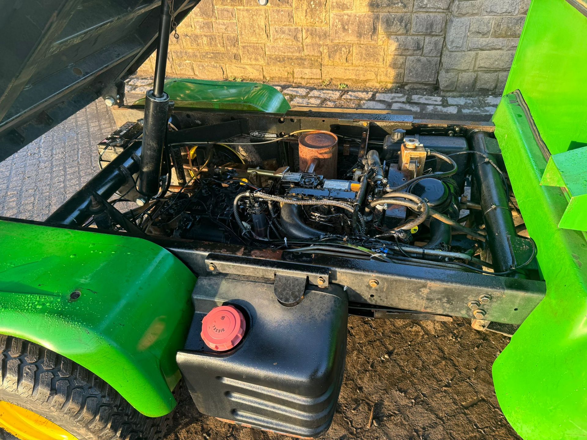 JOHN DEERE 2030 PRO GATOR 4x4 UTILITY VEHICLE BUGGY *PLUS VAT* - Image 11 of 15