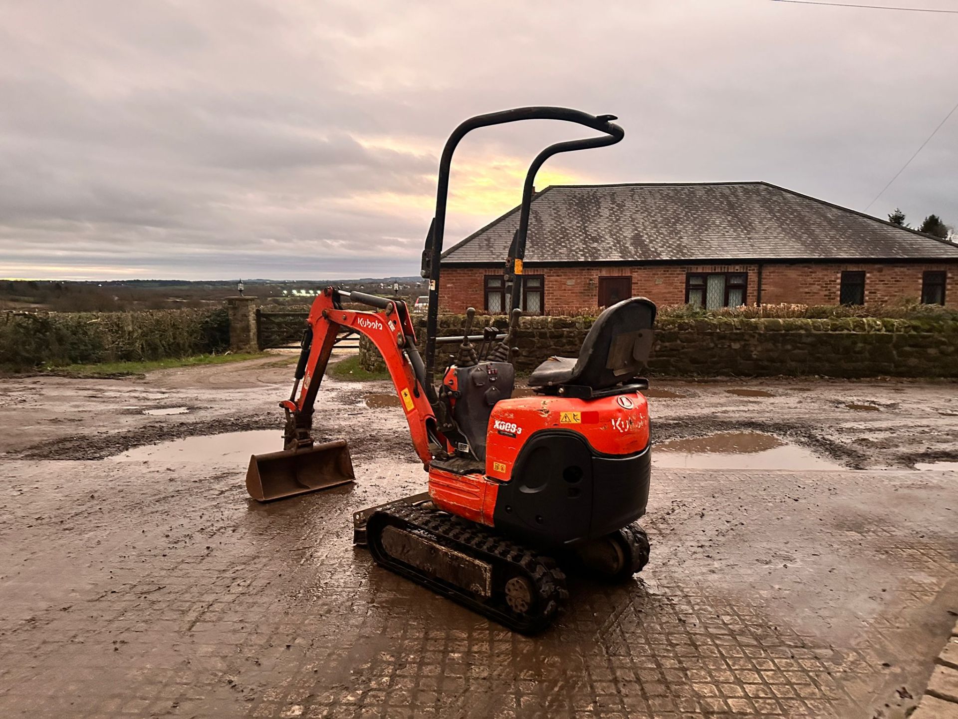 2018 KUBOTA K008-3 MICRO DIGGER *PLUS VAT* - Image 4 of 16