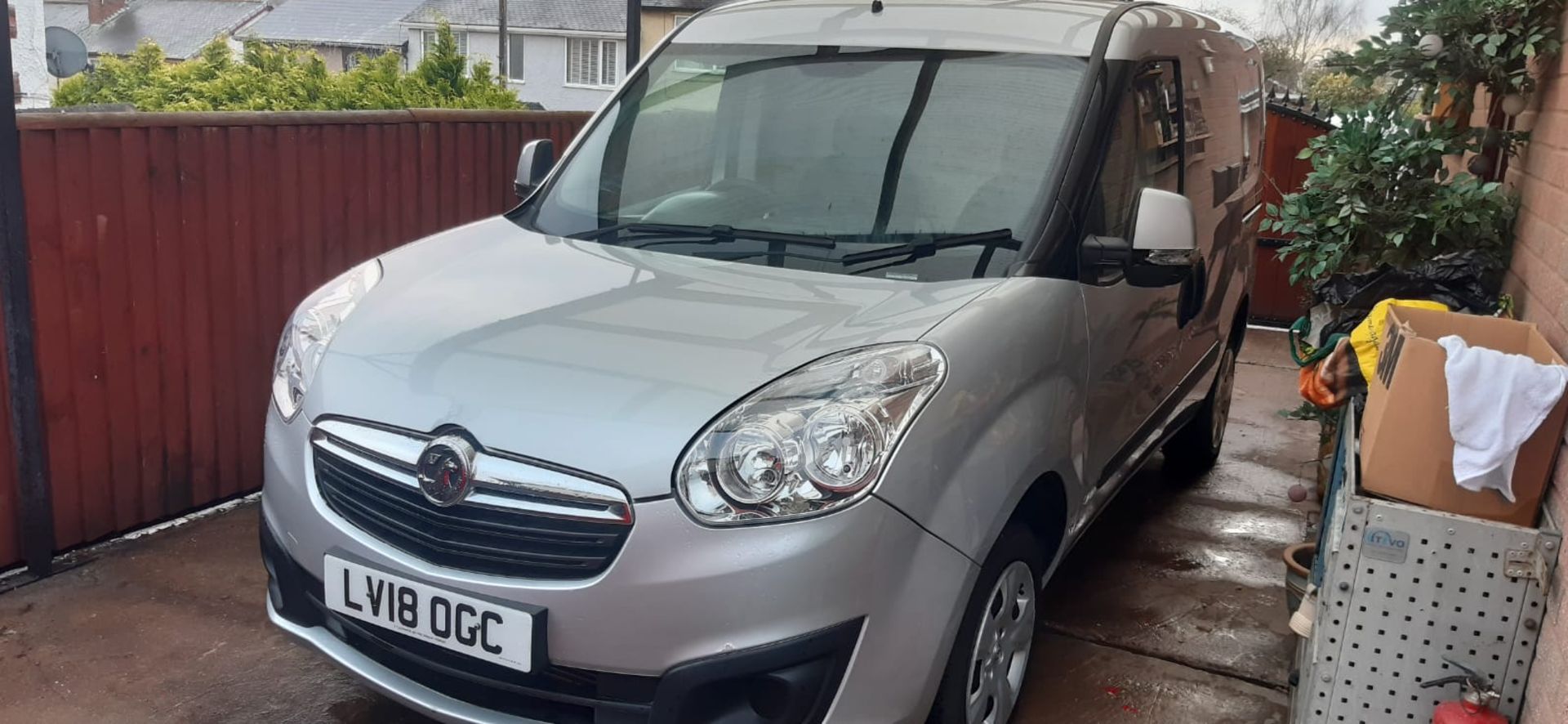 2018 VAUXHALL COMBO 2000 SPORTIVE CDTI SILVER PANEL VAN *PLUS VAT* - Image 4 of 18