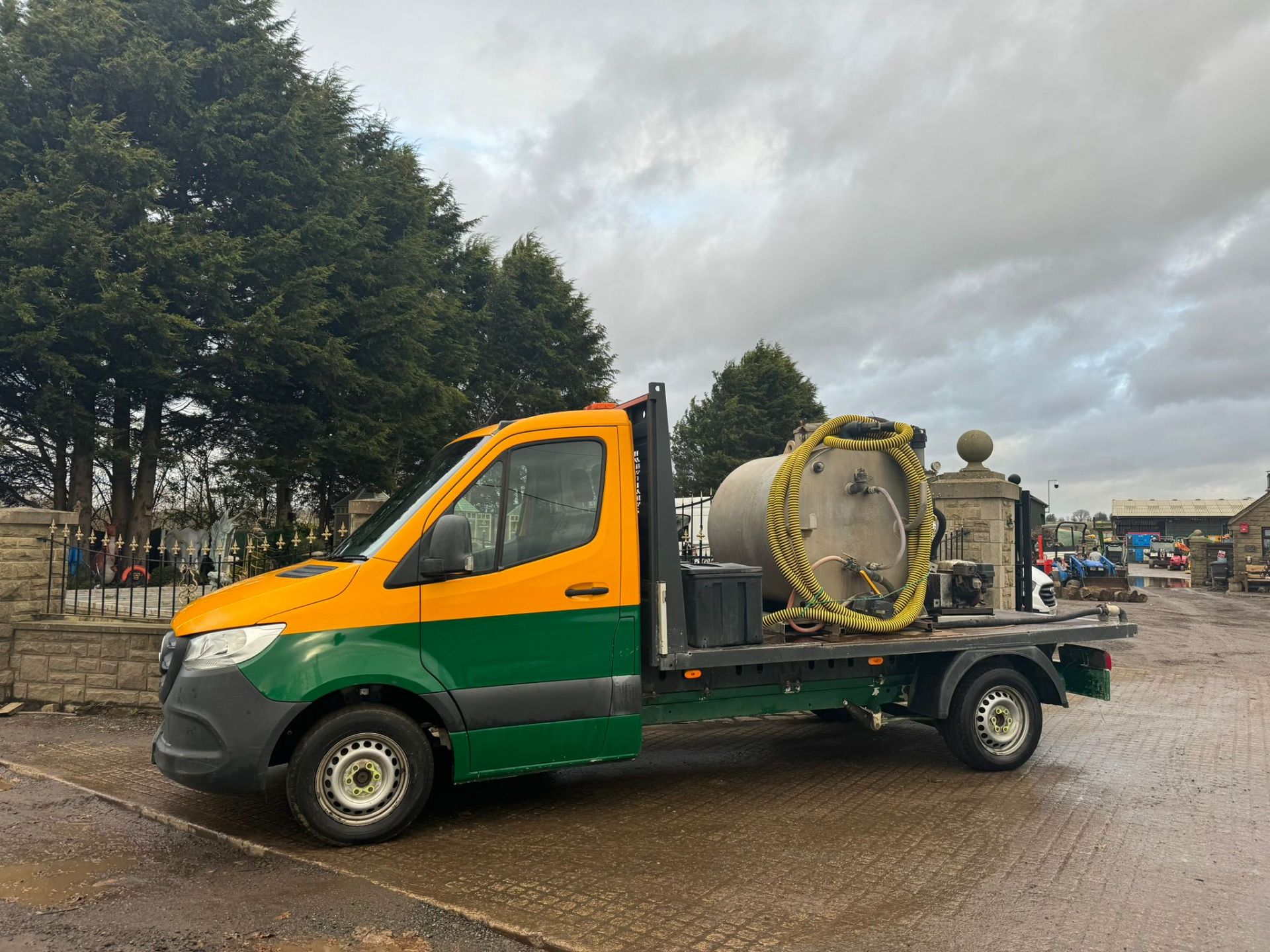 2019 MERCEDES BENZ 314 MWB SPRINTER WITH 1000 LTR TOILET SUCTION EQUIPMENT FITTED *PLUS VAT* - Image 5 of 18