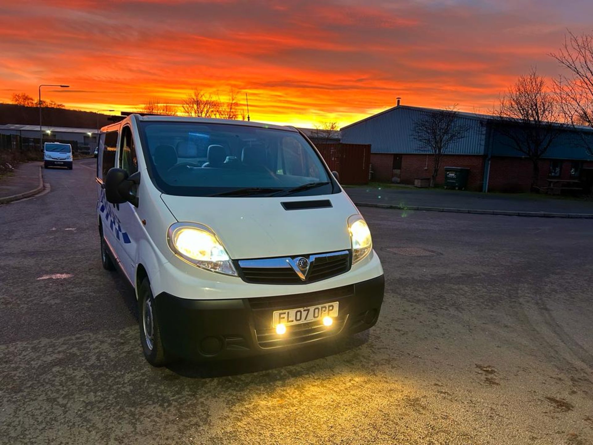 2007 VAUXHALL VIVARO 2900 CDTI SWB WHITE PANEL VAN *NO VAT* - Image 2 of 21