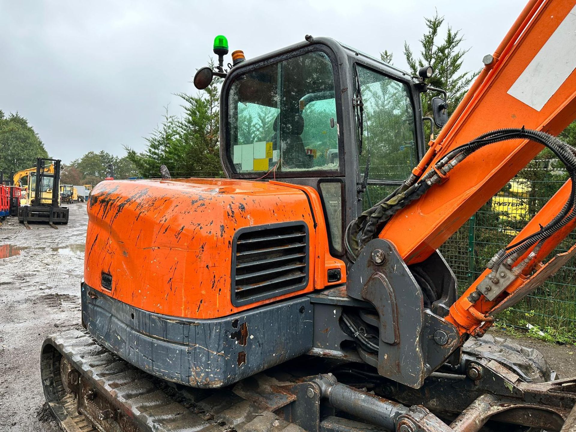 2012 DOOSAN DX80R EXCAVATOR WITH 5 TINE ORANGE PEEL GRAB *PLUS VAT* - Image 8 of 23