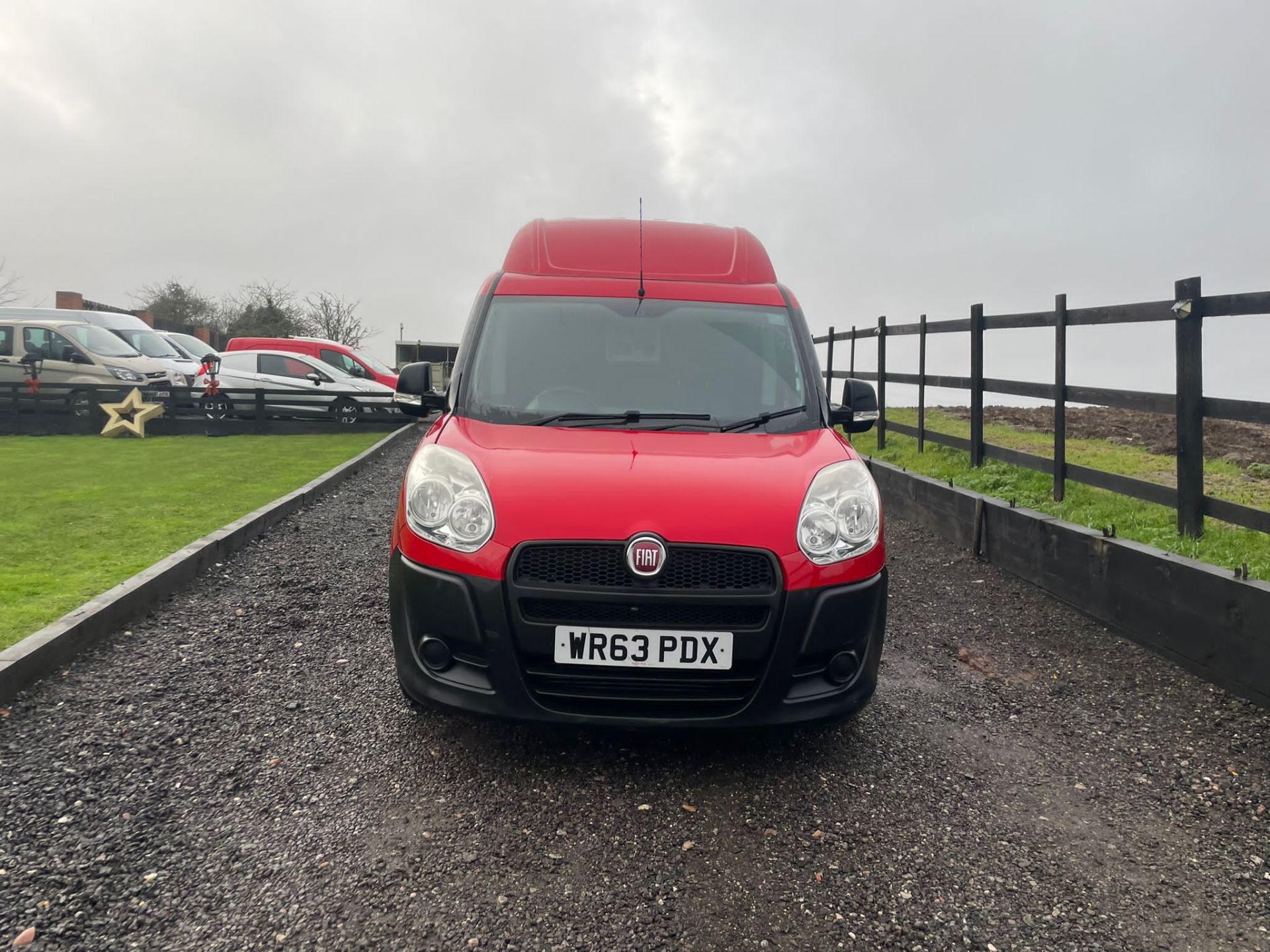 2013 FIAT DOBLO 16V XL MULTIJET LWB RED PANEL VAN *NO VAT* - Image 2 of 11