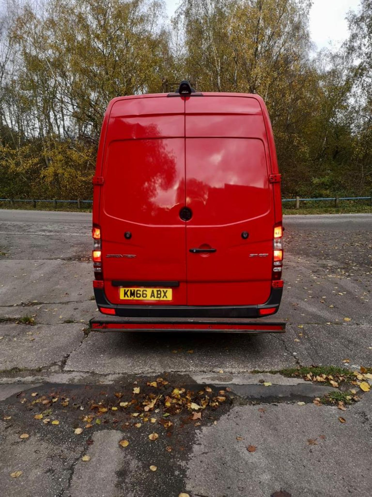 2016 MERCEDES-BENZ SPRINTER 311CDI RED PANEL VAN *NO VAT* - Image 5 of 11