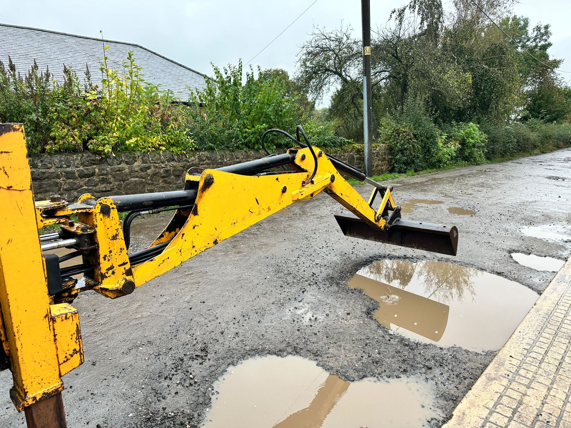 LEWIS BAGDER 4X4 FRONT LOADER BACKHOE *PLUS VAT* - Image 19 of 26