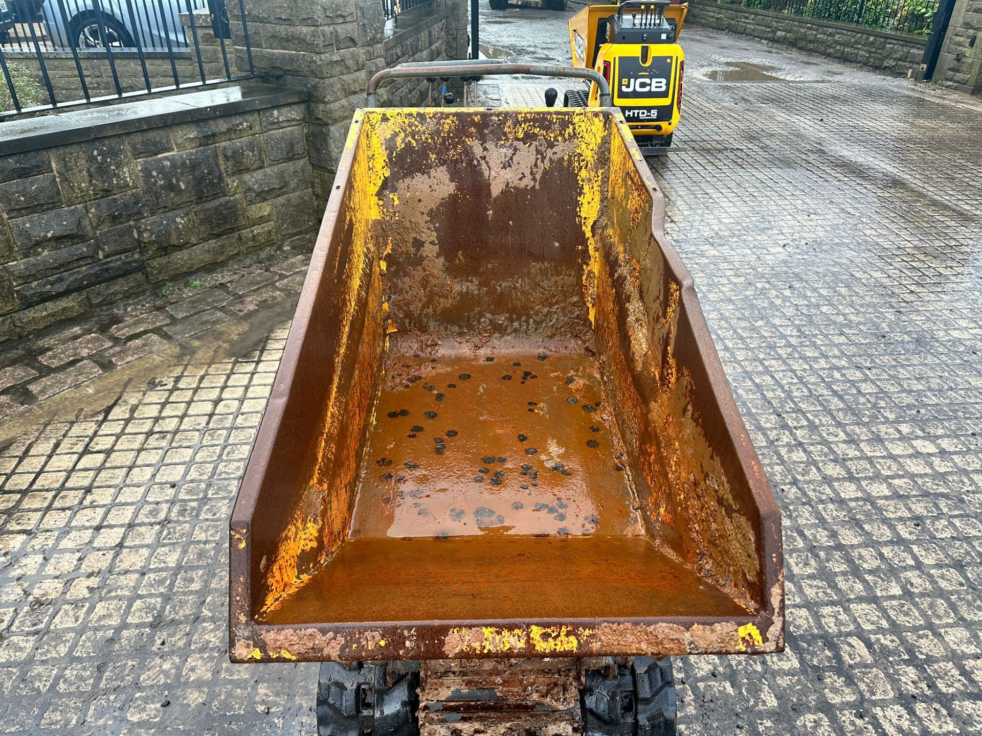 2016 WACKER NEUSON DT05D 500KG DIESEL TRACKED PEDESTRIAN DUMPER *PLUS VAT* - Image 8 of 11