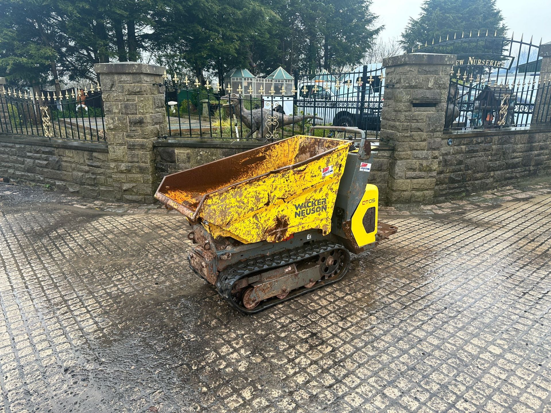 2016 WACKER NEUSON DT05D 500KG DIESEL TRACKED PEDESTRIAN DUMPER *PLUS VAT* - Image 2 of 11