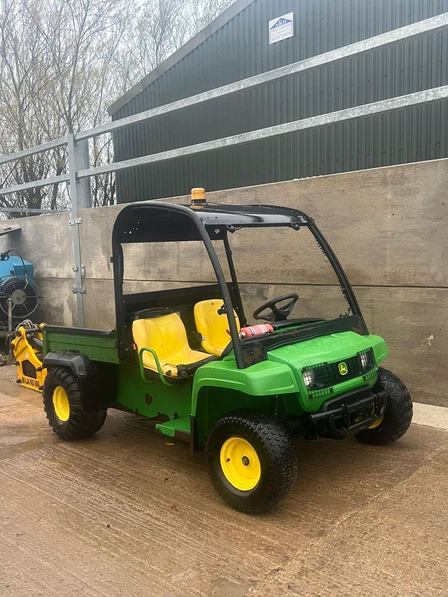 JOHN DEERE ELECTRIC GATOR *PLUS VAT*