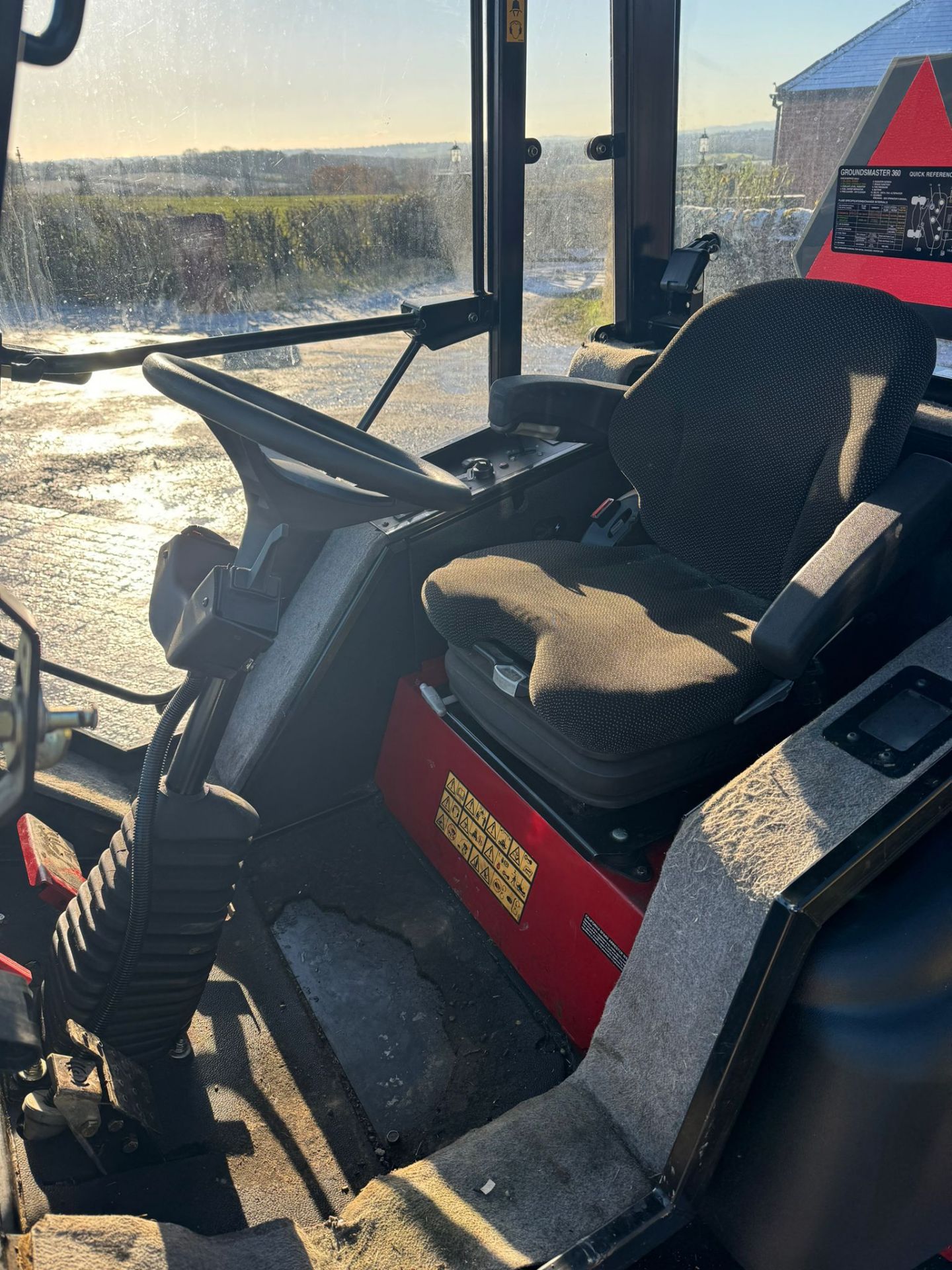 2016 Toro Groundmaster 360 Quad Steer Rotary Ride on Lawn Mower Bank Mower *PLUS VAT* - Image 13 of 17