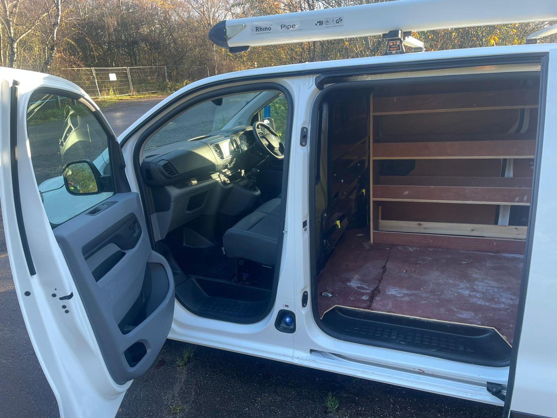 2021 CITROEN DISPATCH 1000 ENT PRO B-HDI SS WHITE PANEL VAN *NO VAT* - Image 6 of 23