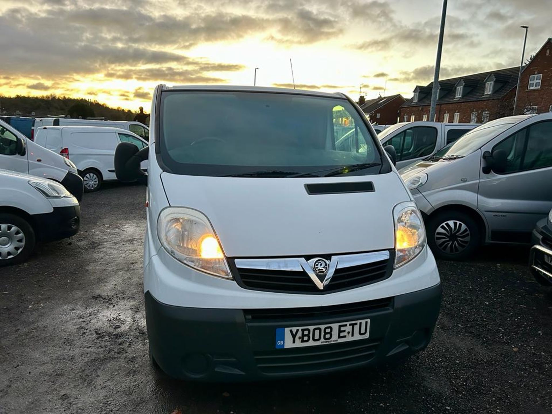 2008 VAUXHALL VIVARO 2700 CDTI SWB WHITE PANEL VAN *NO VAT* - Image 2 of 14