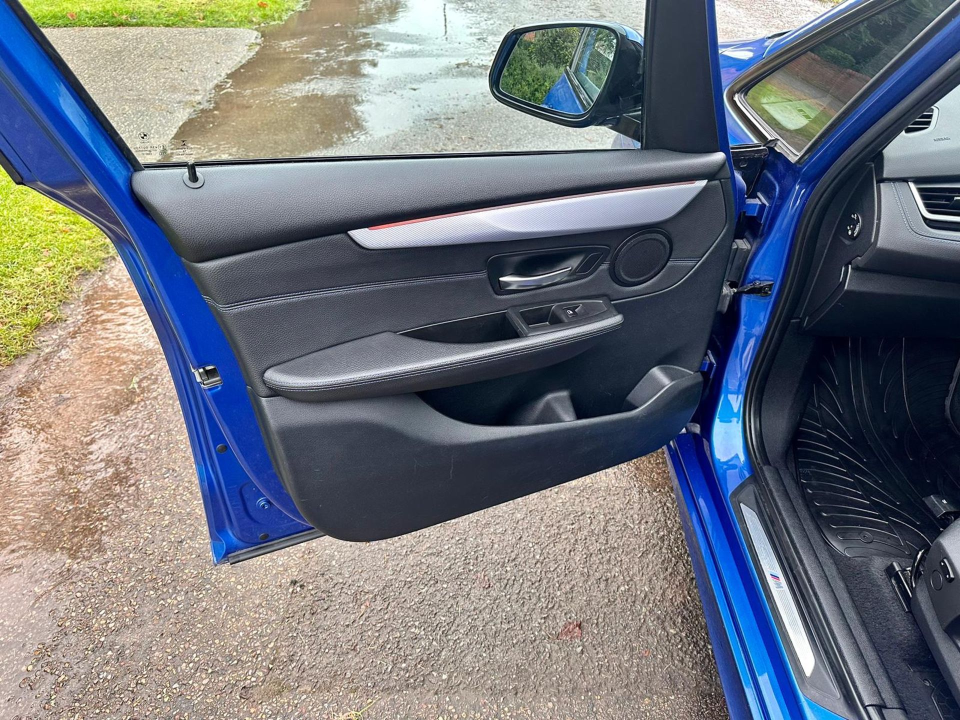 2017 BMW 218D M SPORT BLUE MPV *NO VAT* - Image 21 of 27