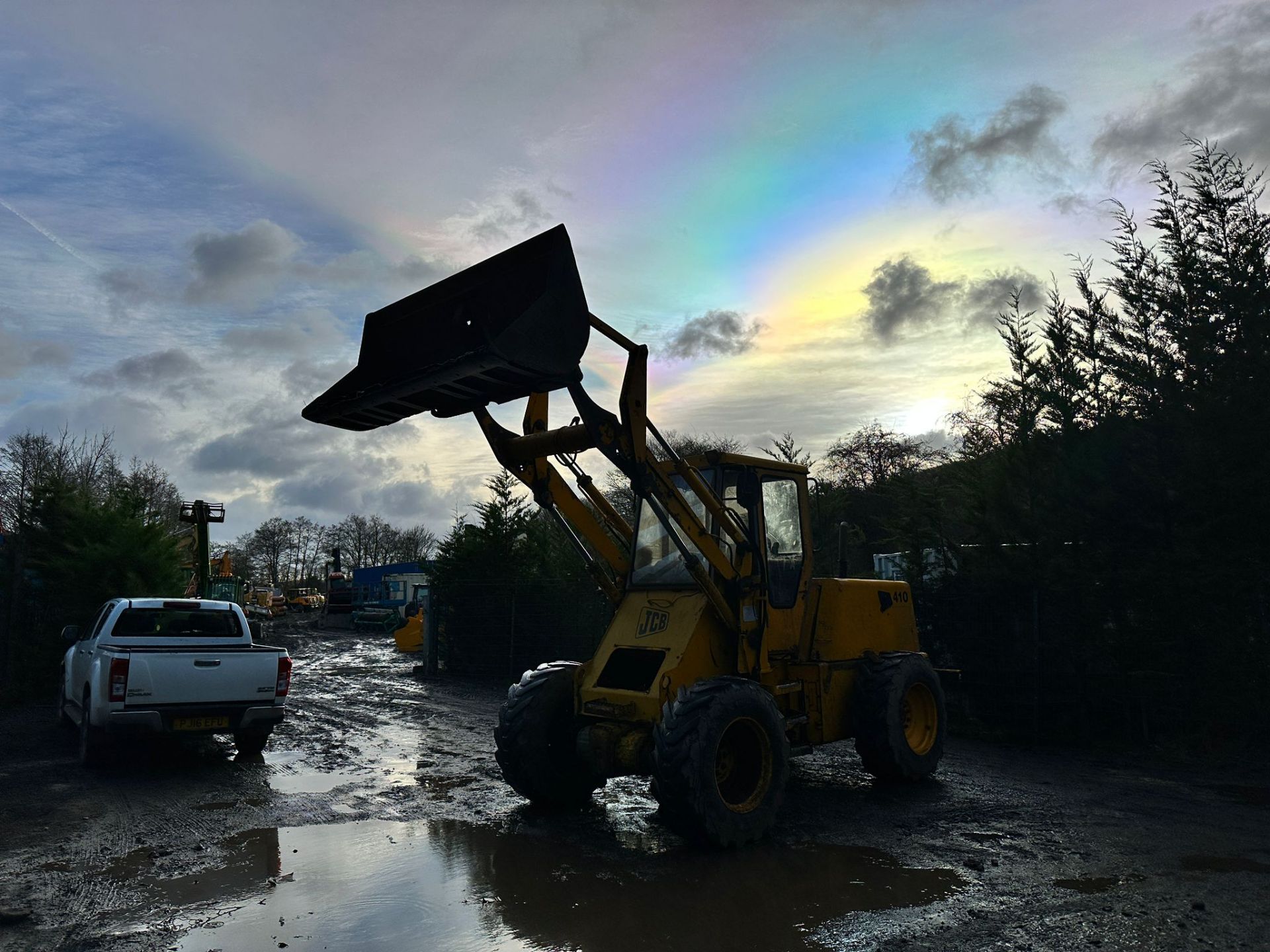 JCB 410 LOADING SHOVEL *PLUS VAT* - Image 3 of 16