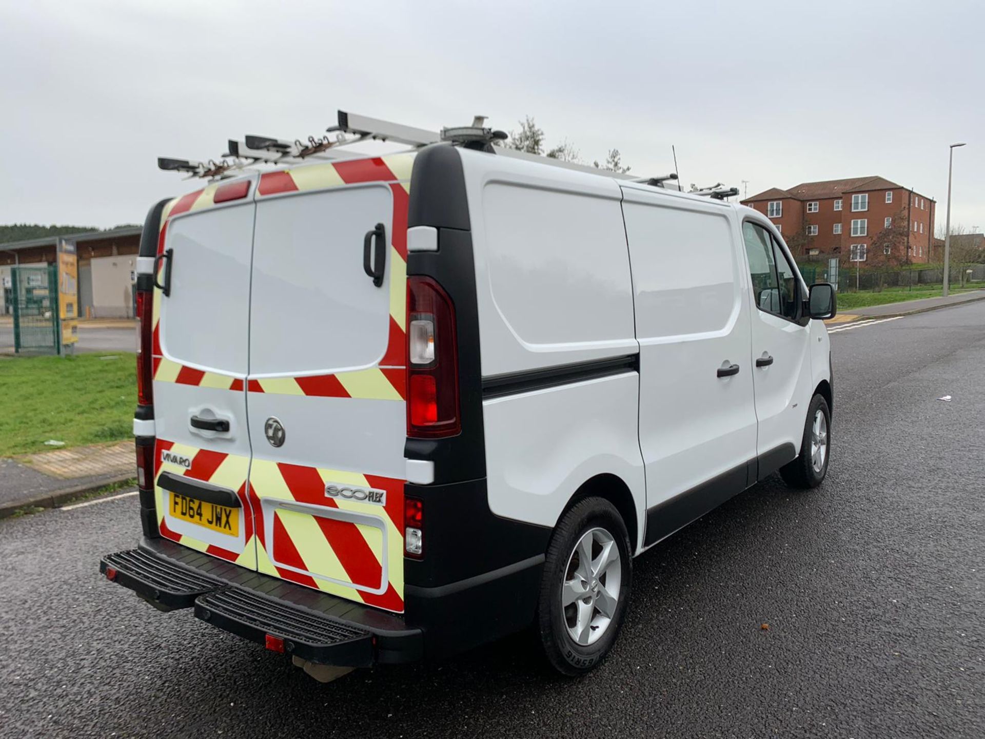 2014/64 REG VAUXHALL VIVARO 2900 CDTI ECOFLEX 1.6 DIESEL PANEL VAN, SHOWING 1 FORMER KEEPER *NO VAT* - Image 6 of 19