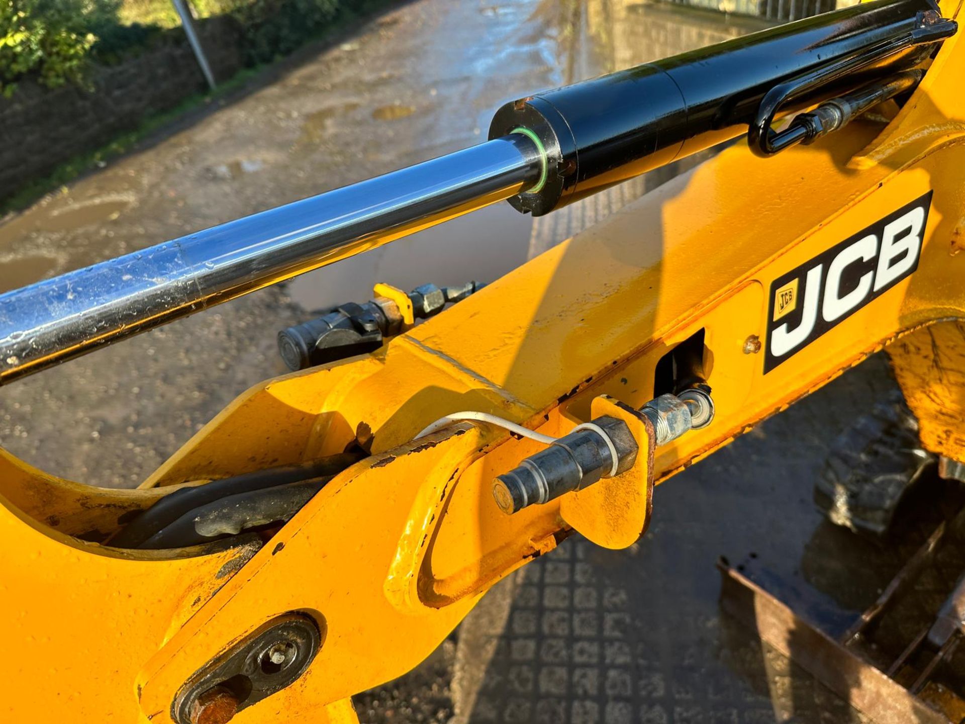 2018 JCB 15C-1 MINI EXCAVATOR *PLUS VAT* - Image 10 of 20