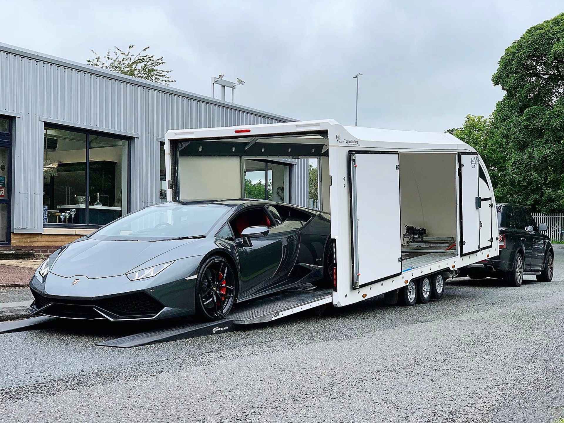 BRIAN JAMES RACE TRANSPORTER 6 TRI AXLE TRAILER, ELECTRIC TILT, 6M X 2.35M, YEAR 2019 *PLUS VAT*