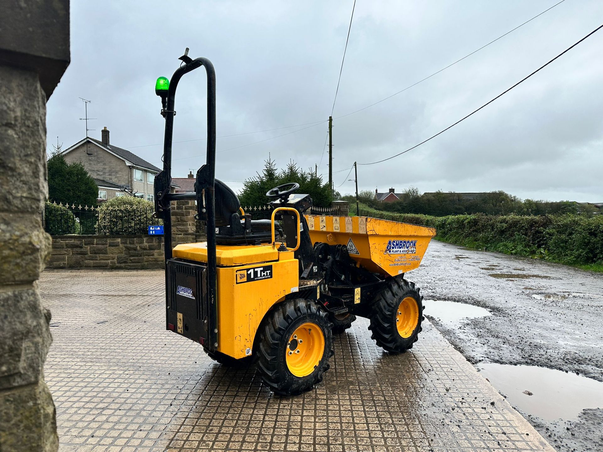 2017 JCB 1THT 1 TON HIGH TIP DUMPER *PLUS VAT* - Image 9 of 18