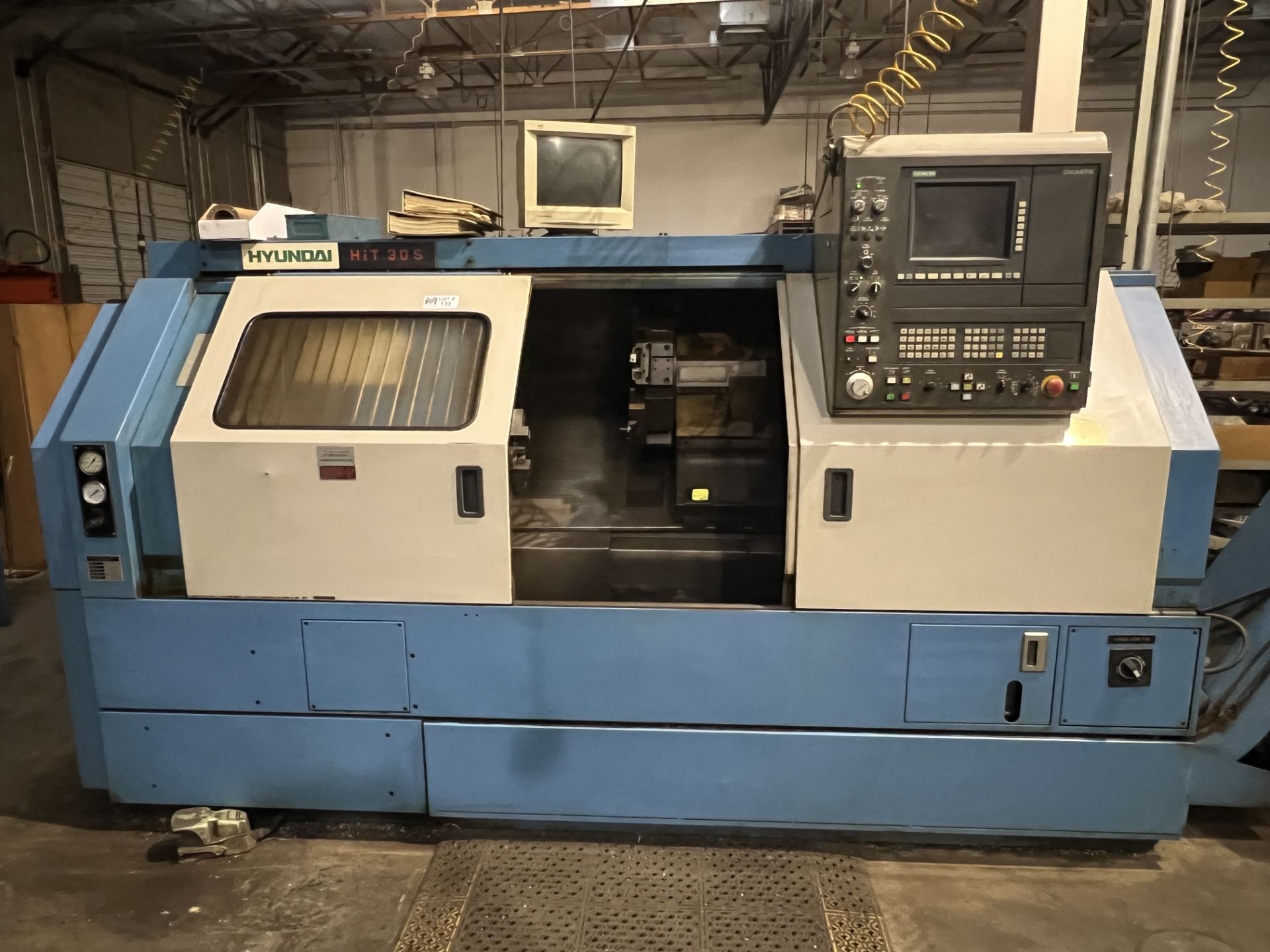 Hyundai HIT-30S CNC Turning Center