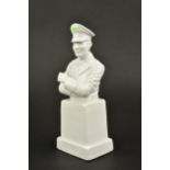 Buste d officier allemand. German officer s bust.