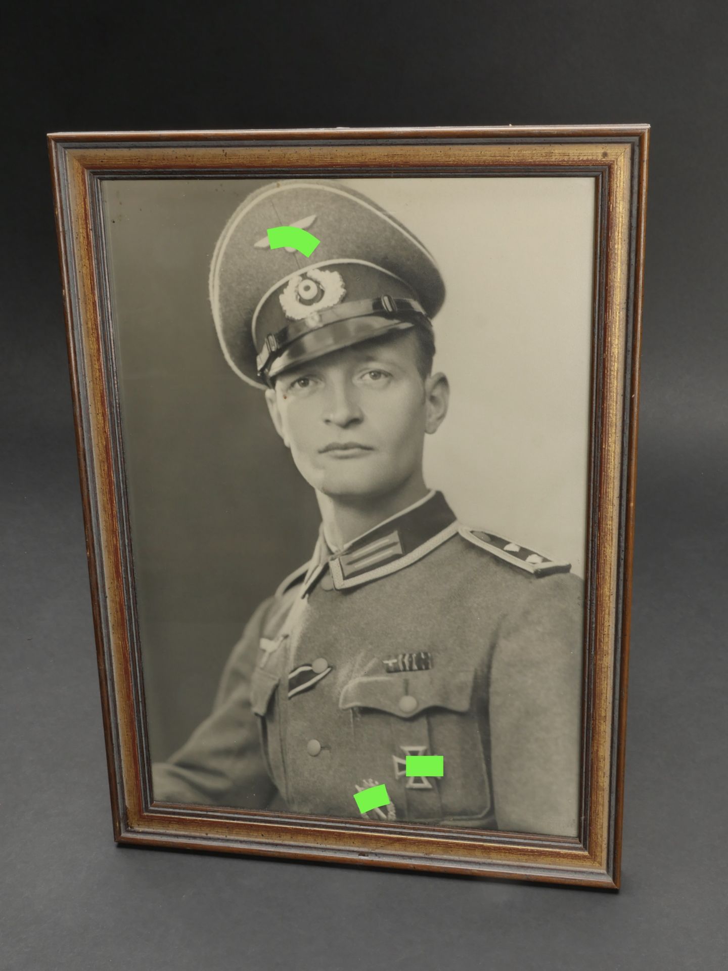 Portrait d un sous-officier allemand. Portrait of a German NCO.