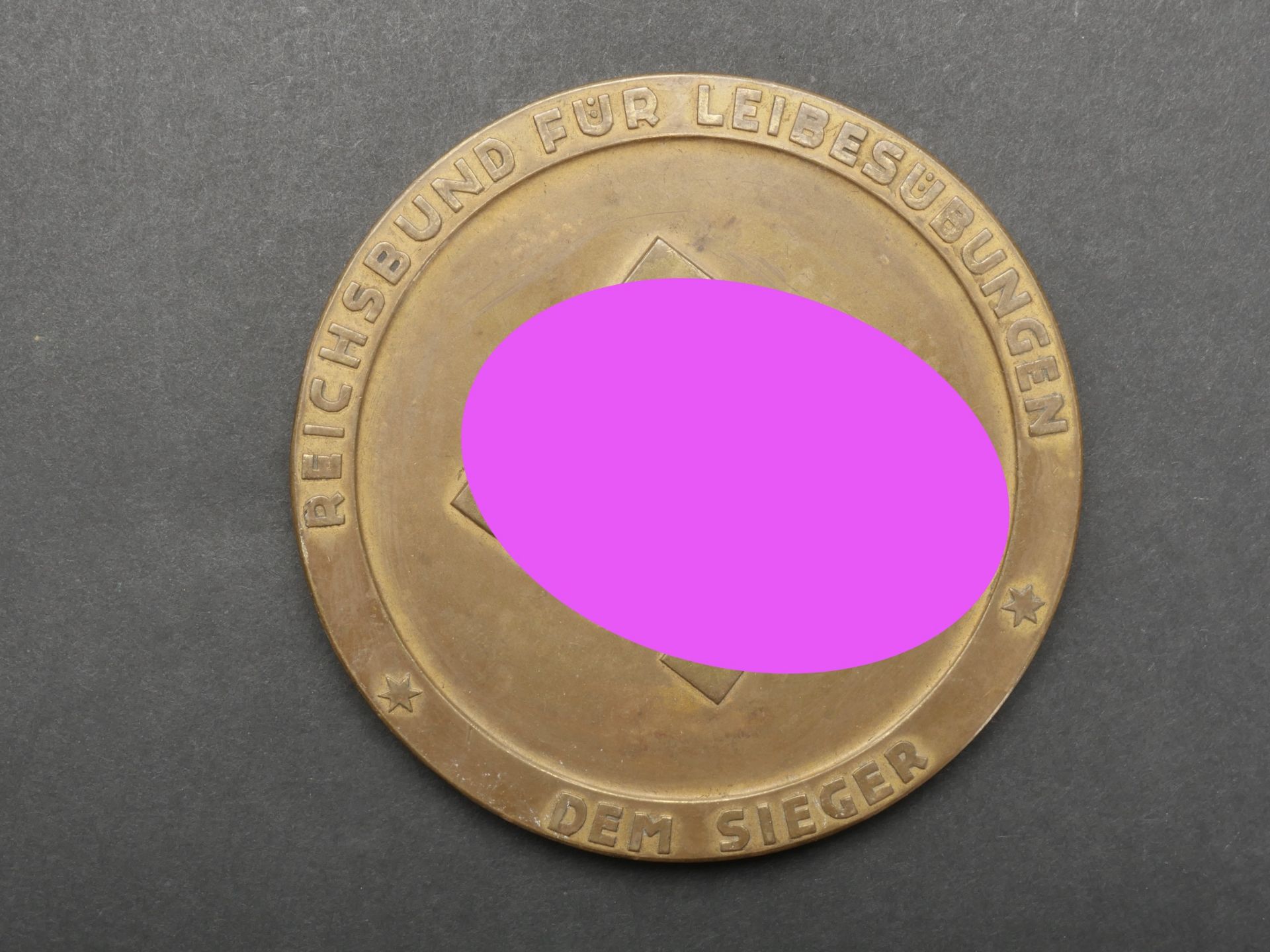 Medaille Reichsbund. Reichsbund medal.