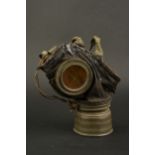 Masque anti-gaz allemand WWI. WWI German anti-gas mask.