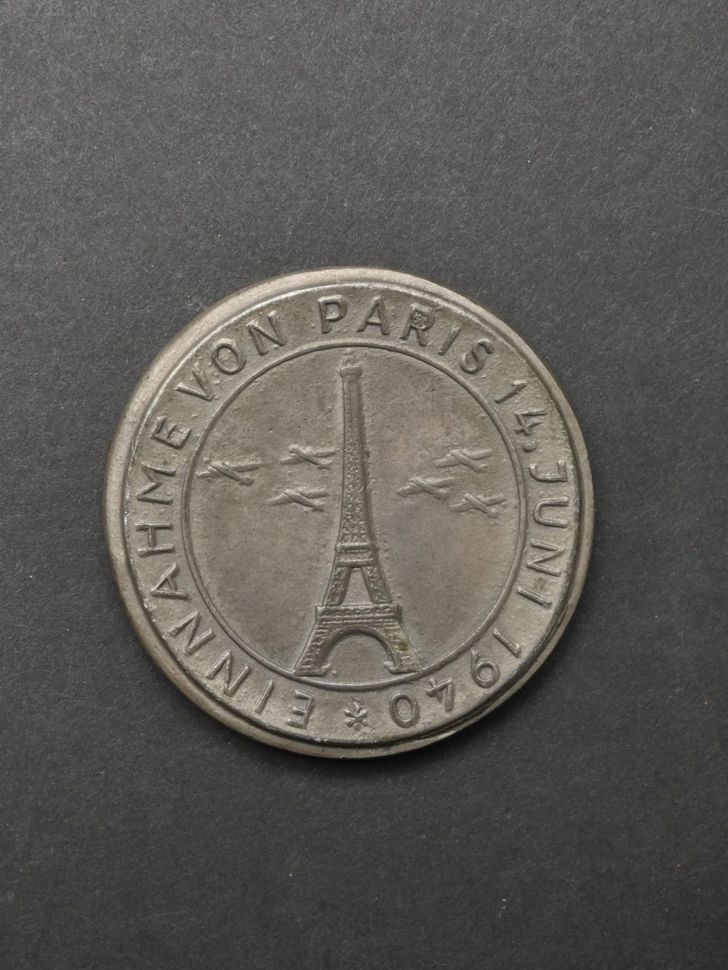 Medaille commemorative Paris. Commemorative medal Paris.