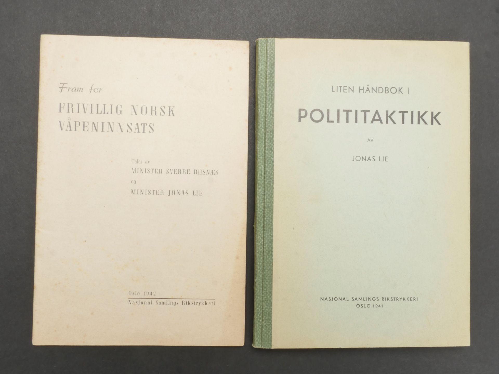 Livrets norvegiens. Norwegian booklets.