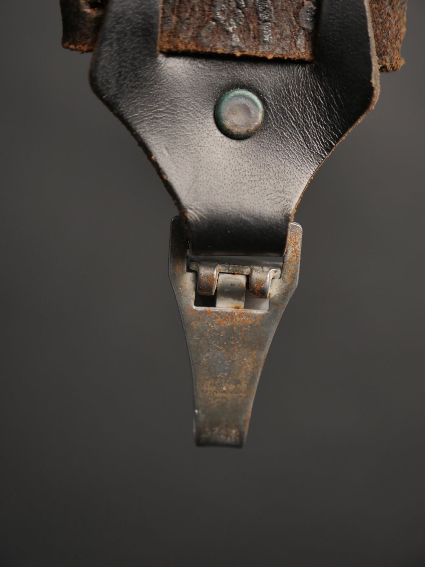 Attache de dague SS. SS dagger clip. - Image 2 of 5