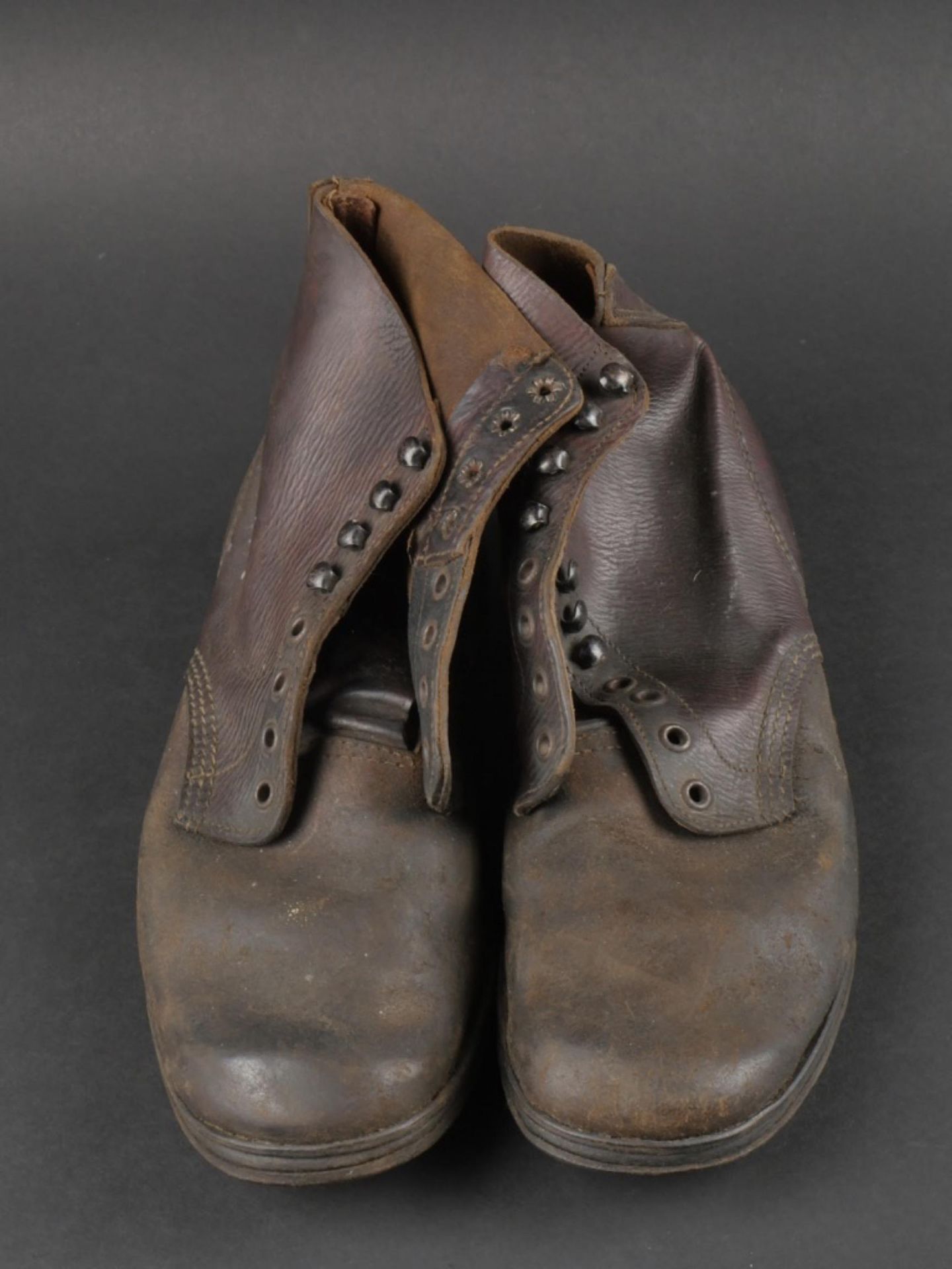 Brodequin type allemand. German type ankle boot.