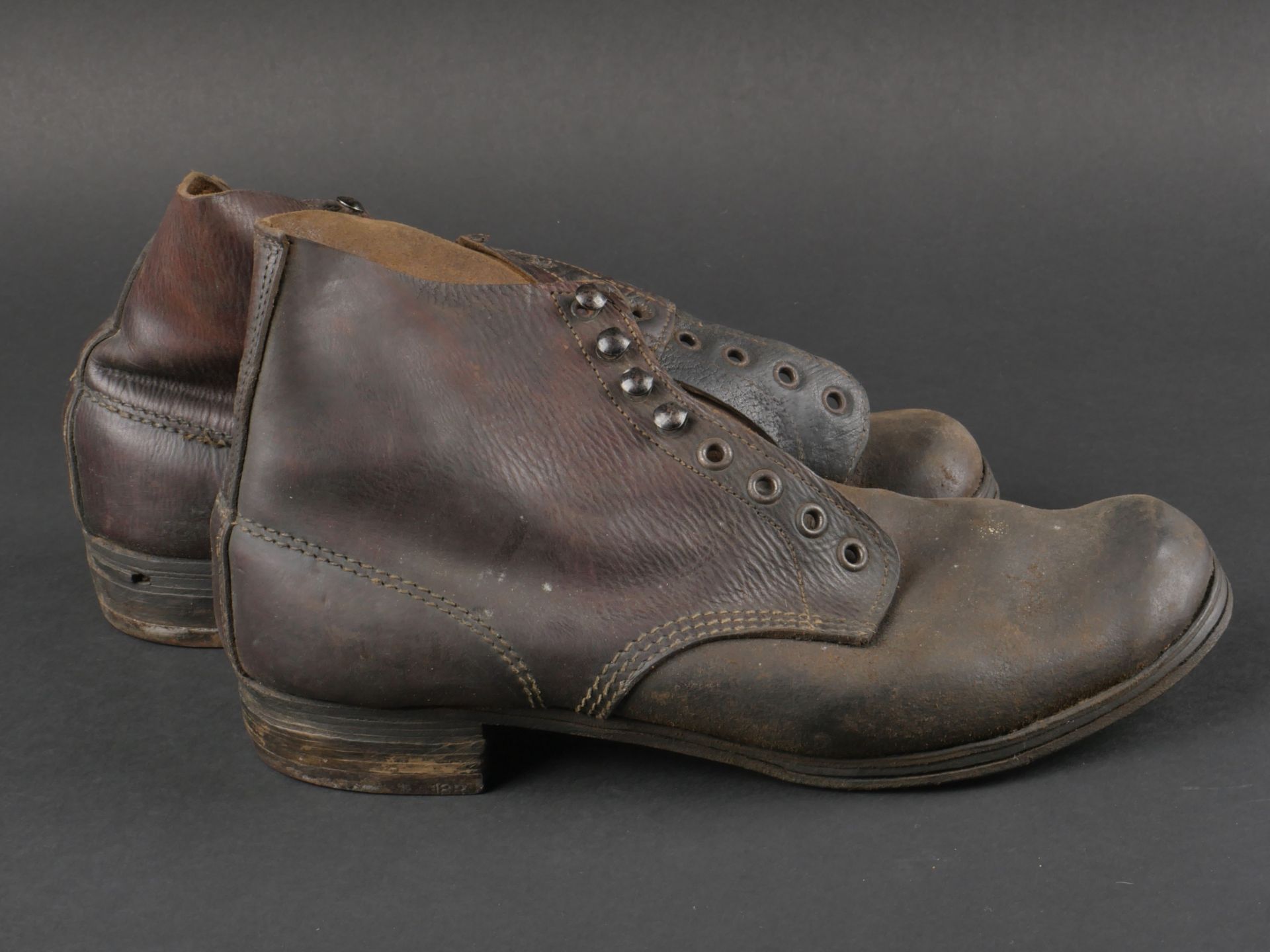 Brodequin type allemand. German type ankle boot. - Image 5 of 10