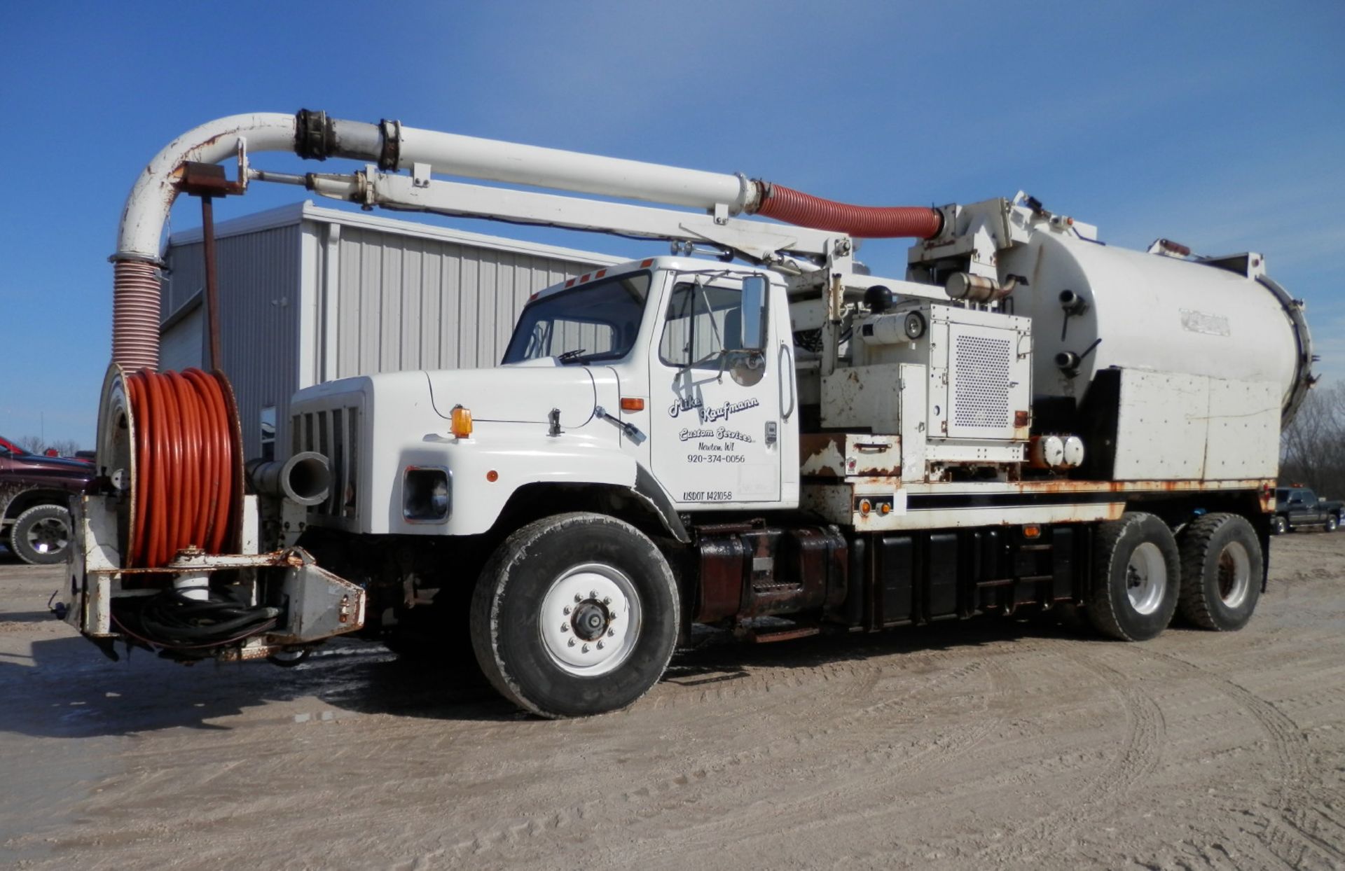 '99 IH NAVISTAR 2674 JETTER VAC TRUCK, VIN 1HTGLAHTXXH649104