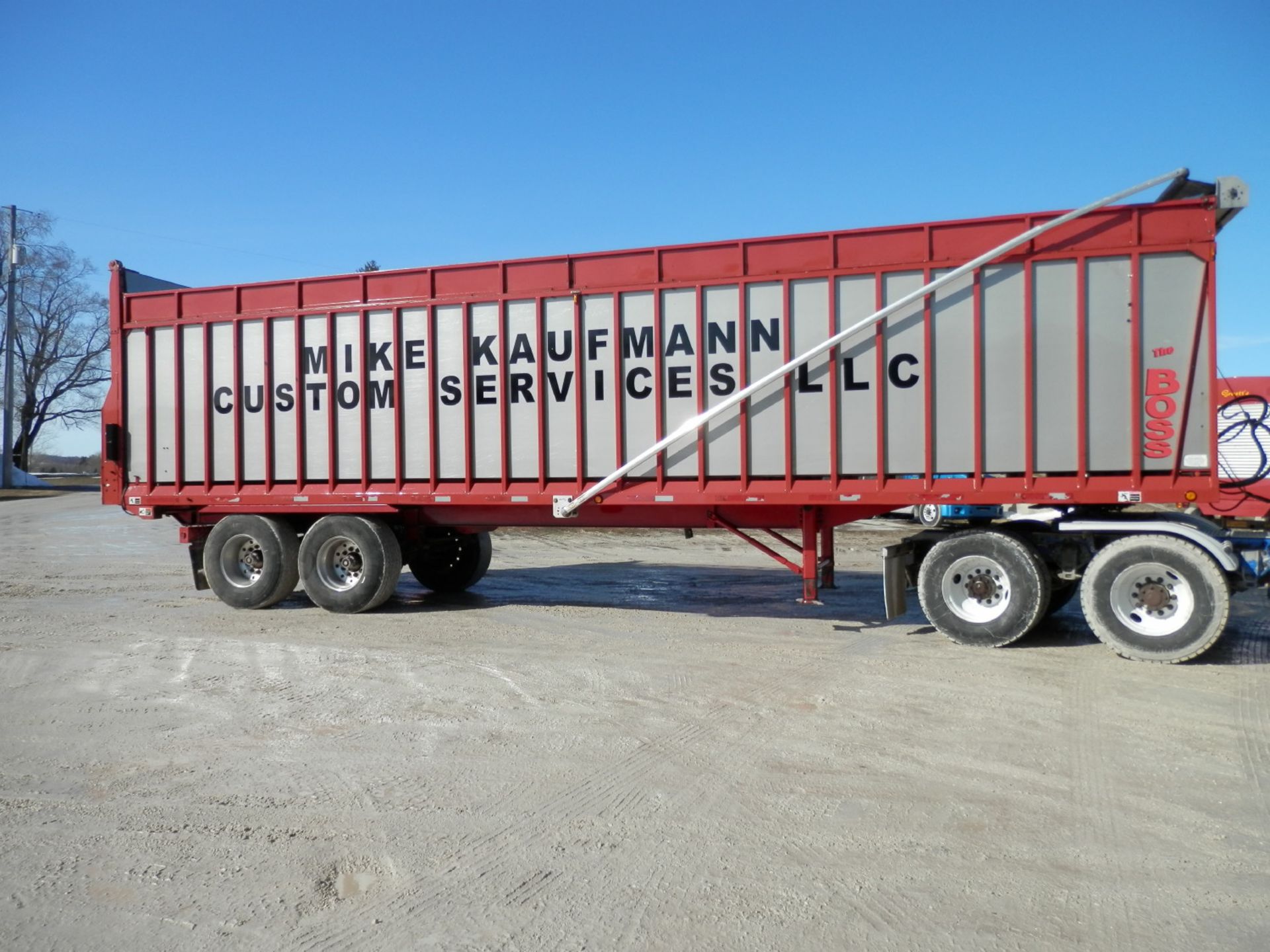 2006 MEYER 9136 "THE BOSS" 36' FORAGE TRAILER