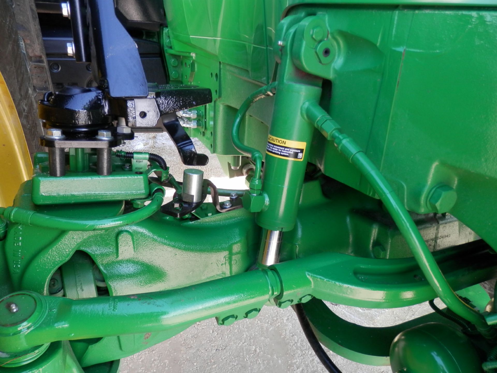 2022 JOHN DEERE 7R330 MFWD TRACTOR - Image 19 of 22