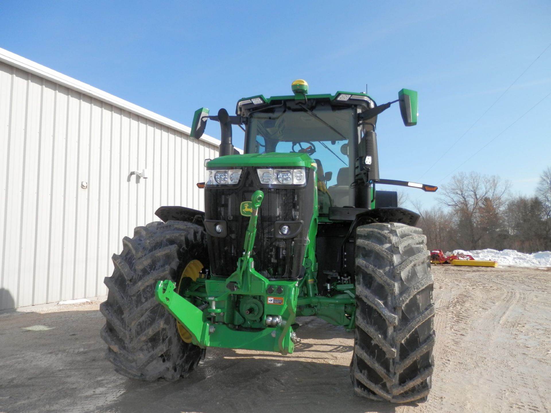 2022 JOHN DEERE 7R330 MFWD TRACTOR - Image 7 of 22